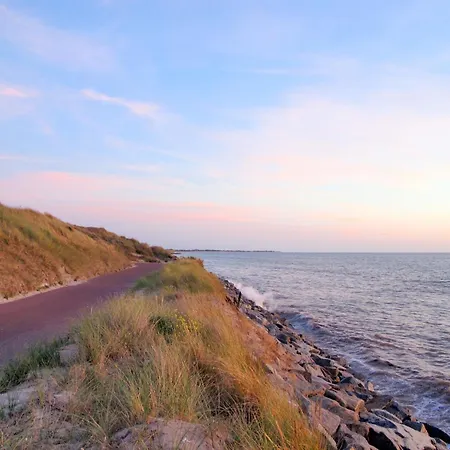 L'aventure Gouvillaise By Interhome Gouville-sur-Mer